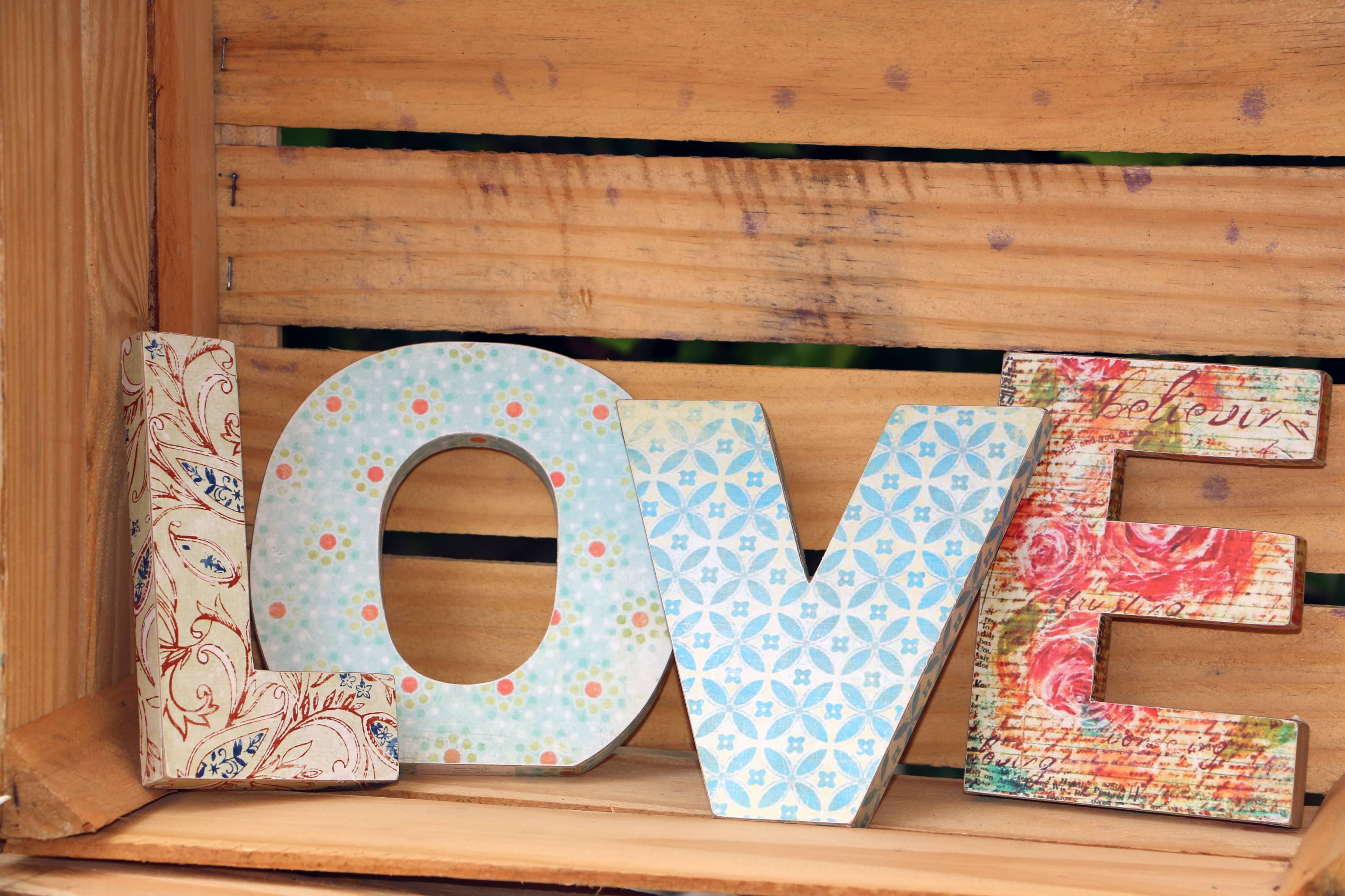 <strong />Decoupage na drewnie<strong />